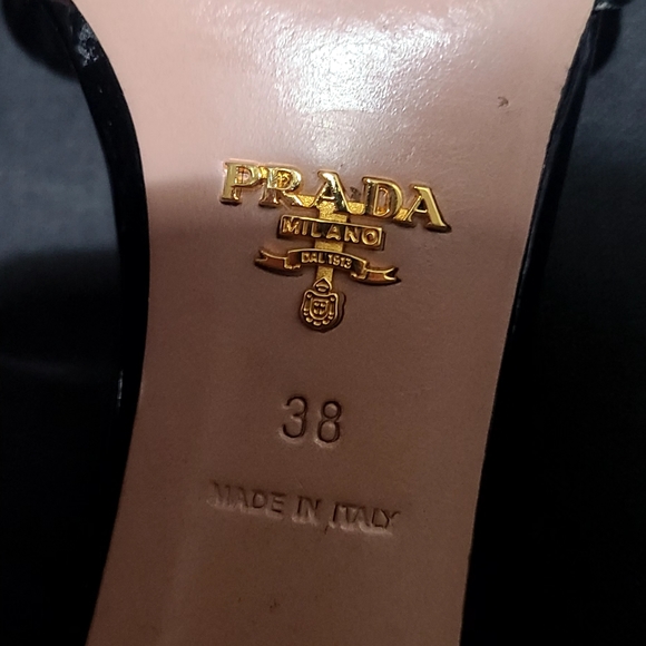 Vintage Prada kitten peep toe - Picture 5 of 5